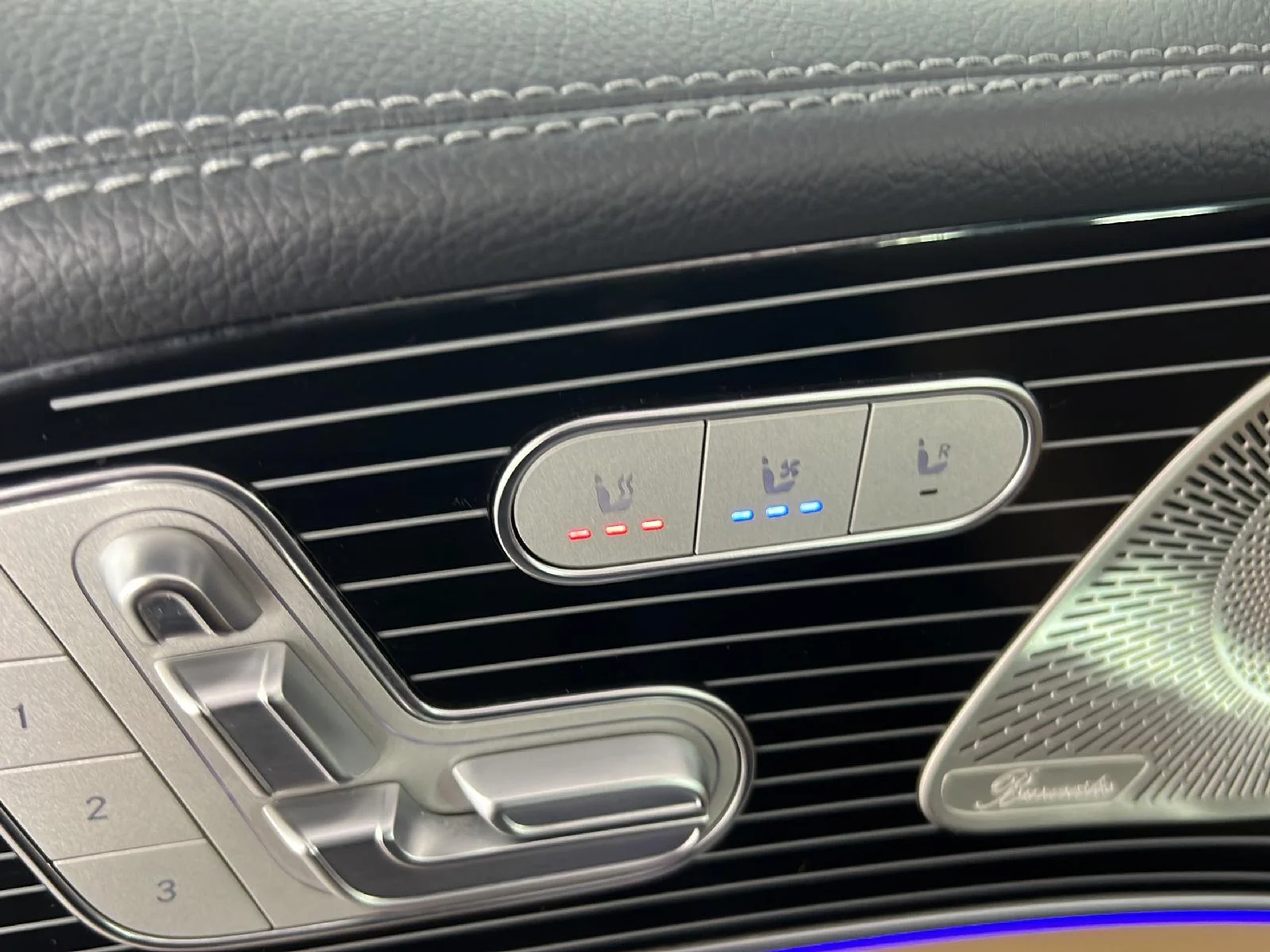 Used 2024 Twilight Blue Metallic Mercedes-Benz GLE 350 image 5
