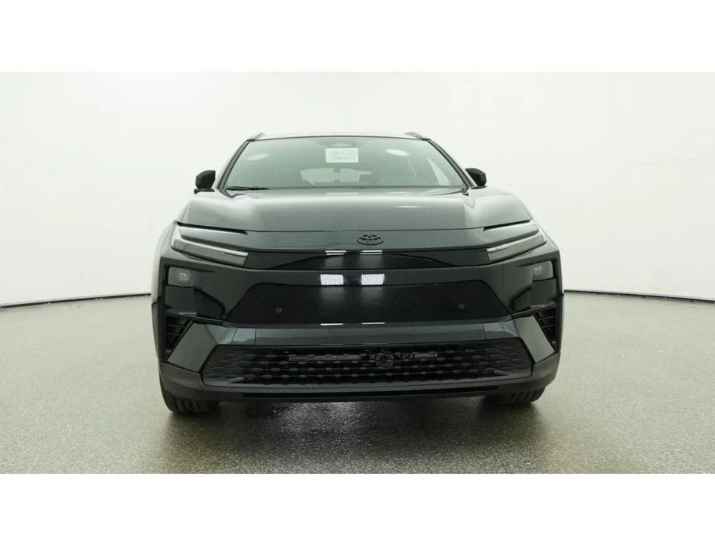 New 2026 Midnight Black Metallic Toyota SE image 38