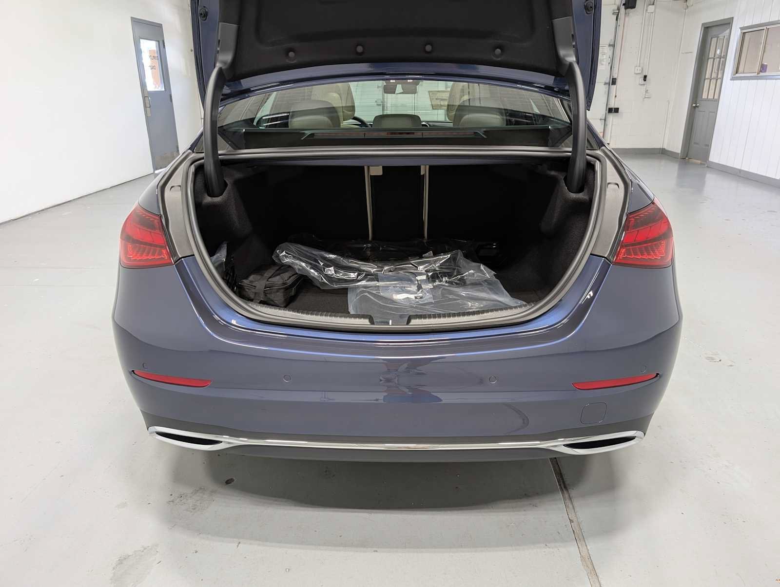 New 2026 Twilight Blue Metallic Mercedes-Benz C 300 image 21