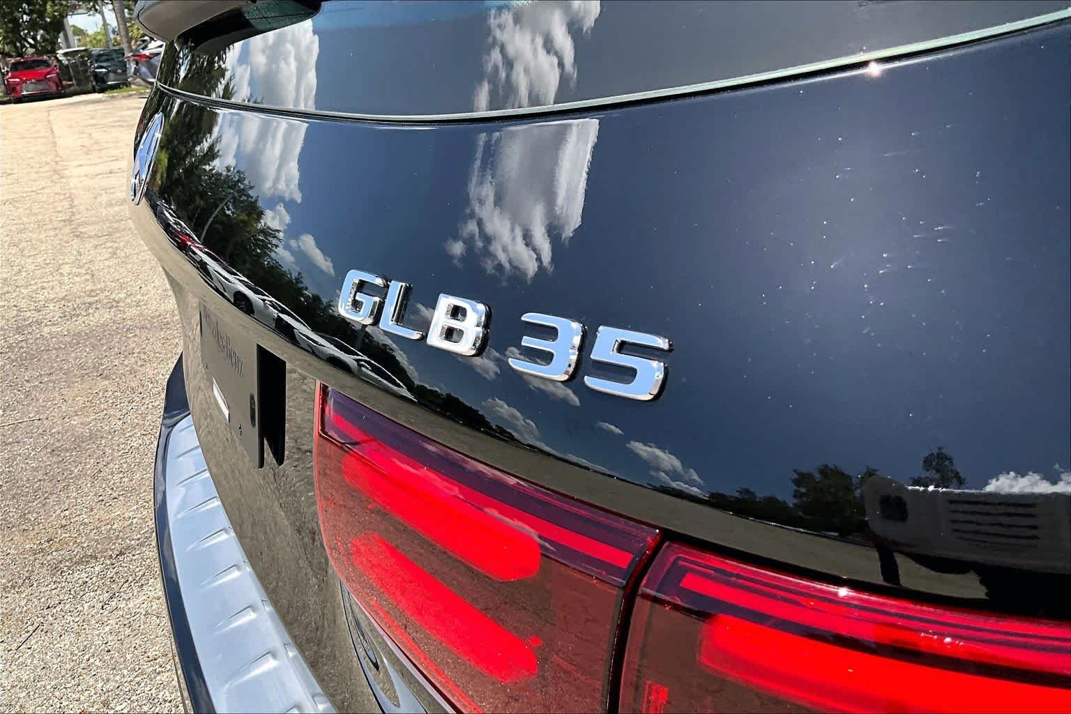 Used 2025 Night Black Mercedes-Benz AMG® GLB 35 image 19