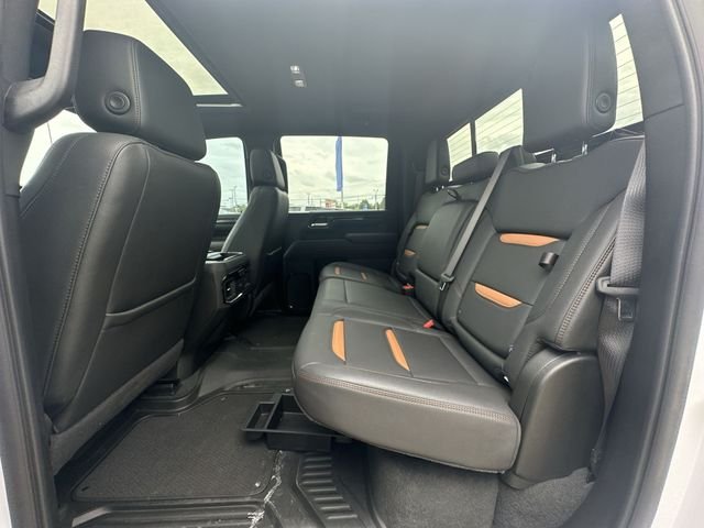 Used 2024 White GMC AT4 image 28