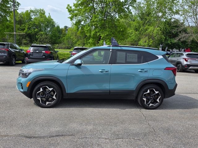 Used 2025 Blue Kia EX image 5