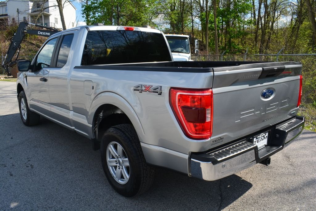 Used 2022 Silver Ford XLT image 7