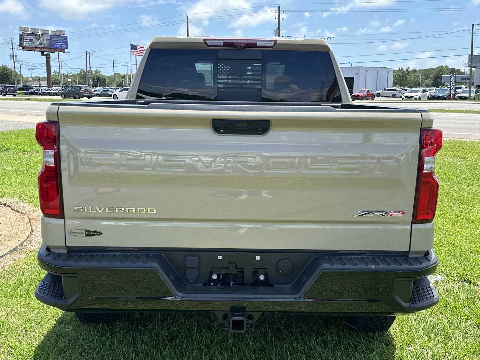 2023 Chevrolet Silverado 1500 ZR2 - Photo 7