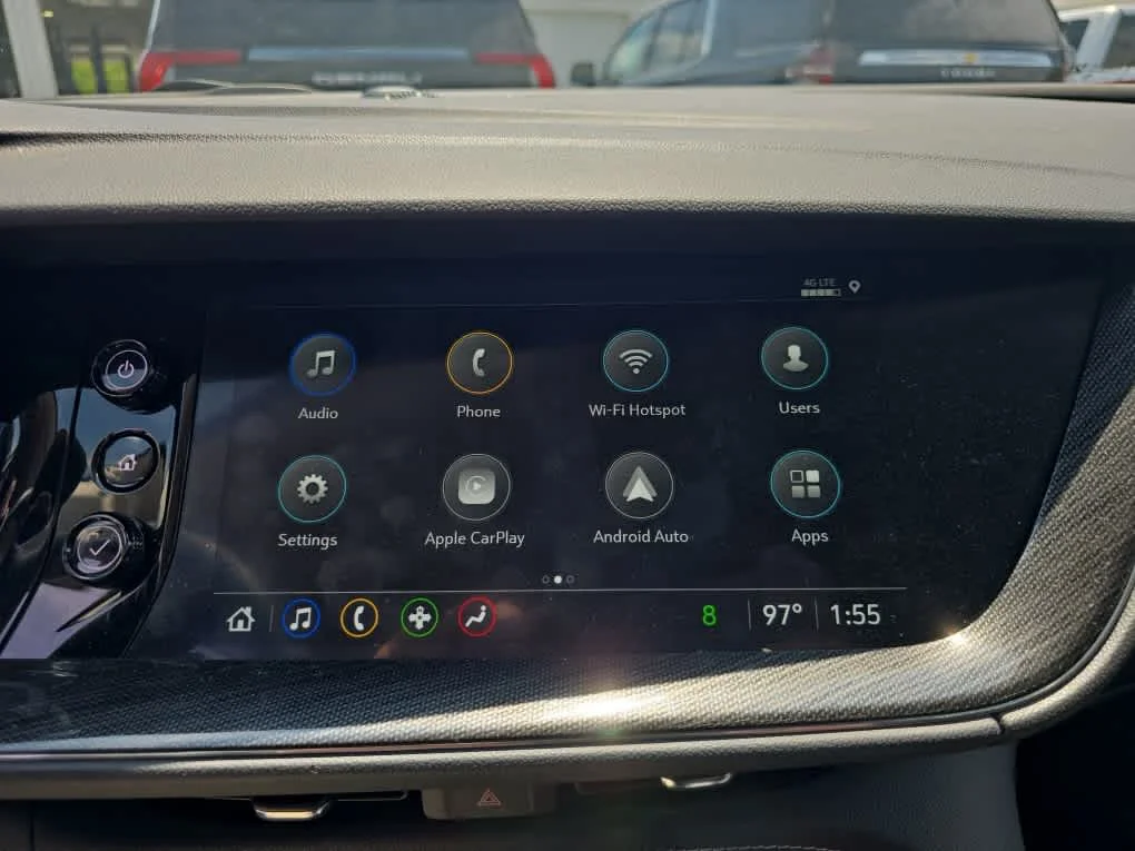 Used 2022 Cinnabar Metallic Buick Preferred image 20
