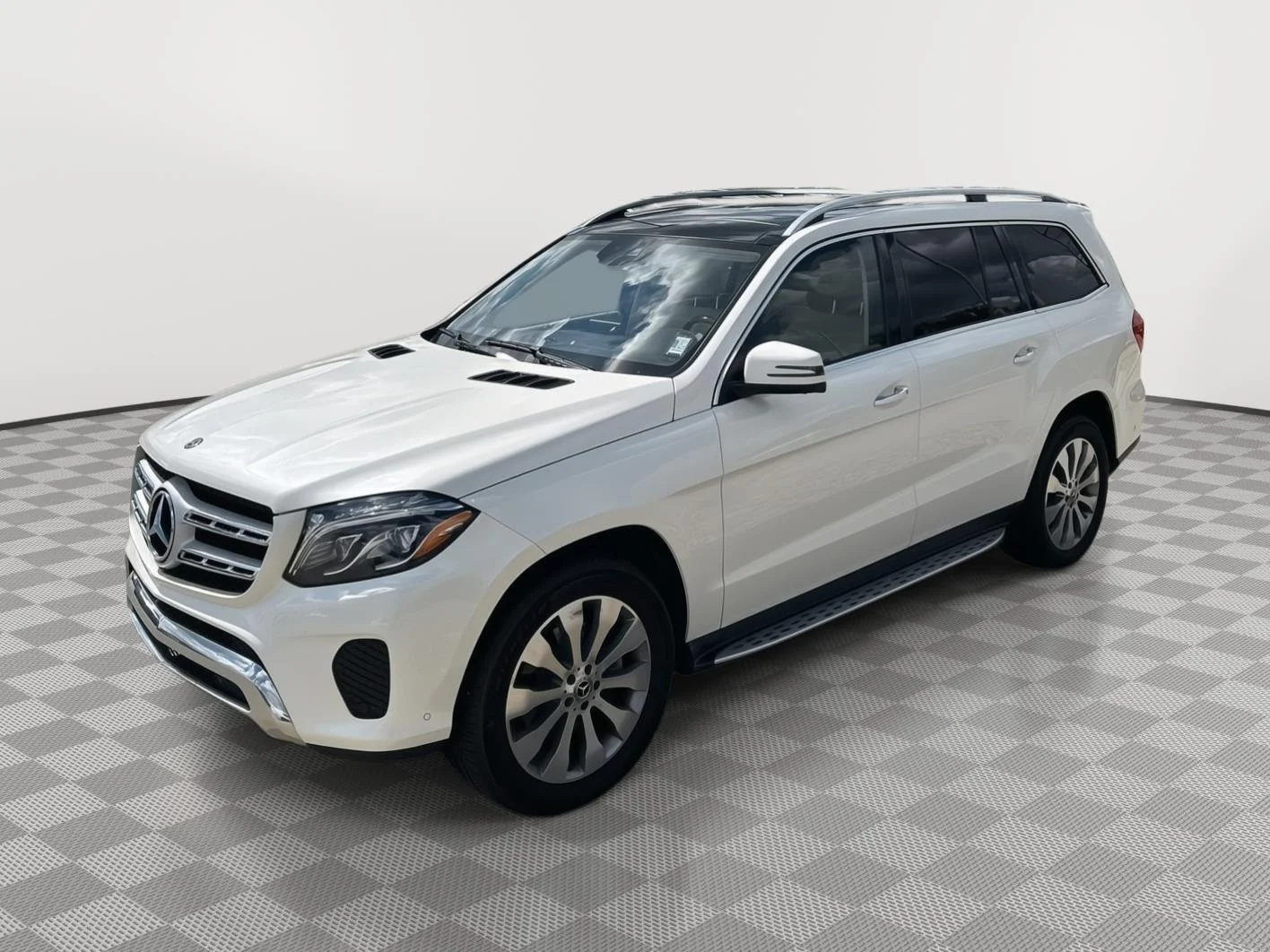 Used 2017  mercedes-benz GLS 450 4MATIC® SUV image 7