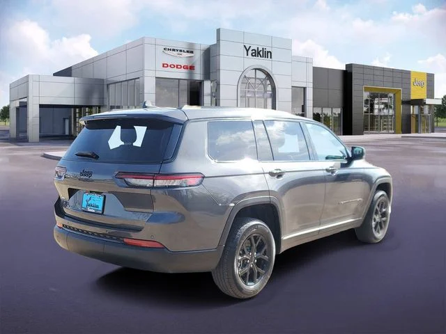 New 2025 Baltic Gray Metallic Clear-Coat Exterior Paint Jeep Altitude X image 4