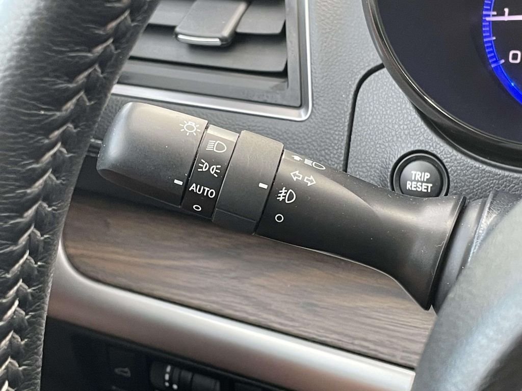 2019 Subaru Outback Touring - Photo 13