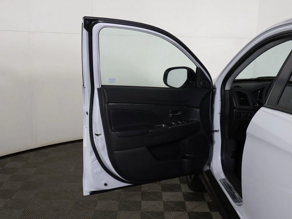 2026 Mitsubishi Outlander Sport SE - Photo 17