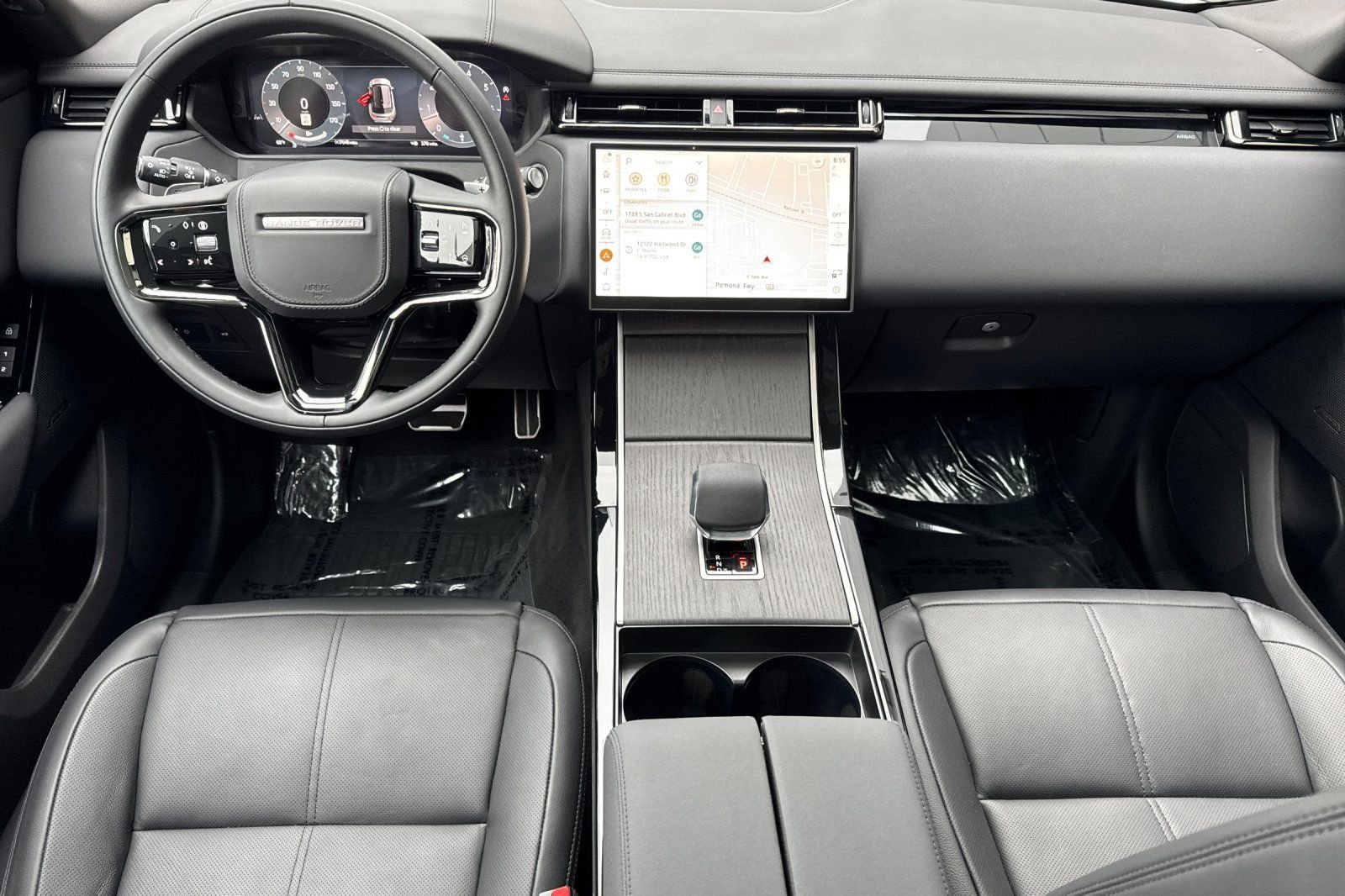Certified Used 2026 White Land Rover Dynamic SE image 14