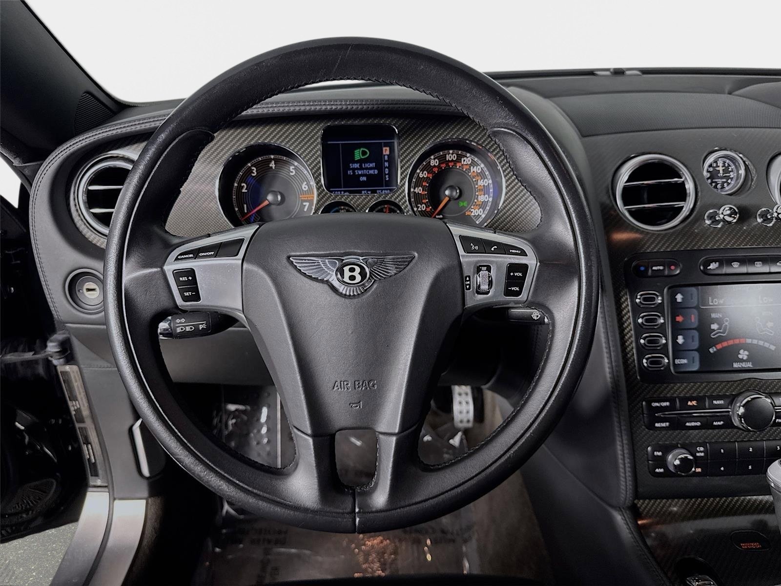 Used 2010 Beluga Bentley Base image 12