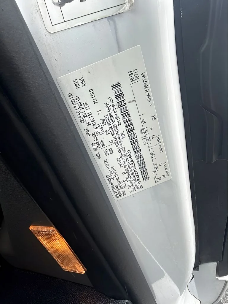 Used 2020 White Ford XLT image 16