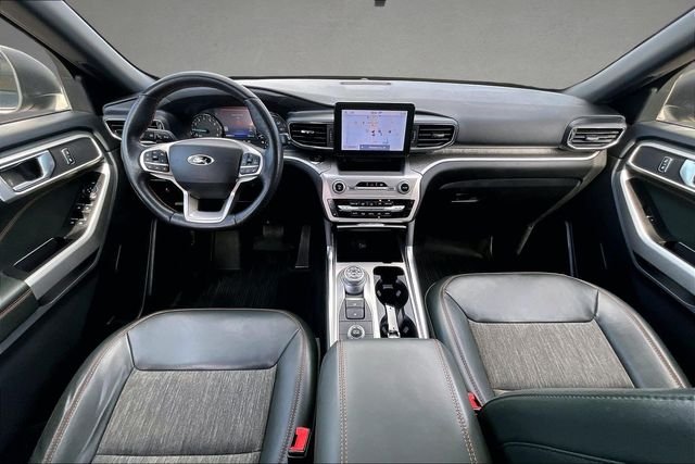 Used 2022 Green Ford Timberline image 12