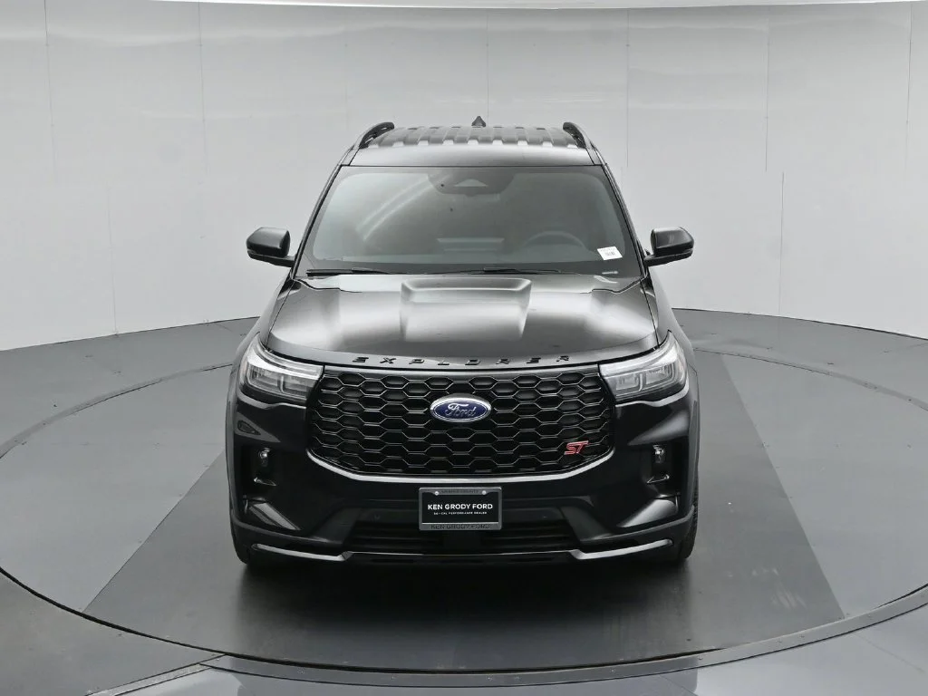 New 2026 Agate Black Metallic Ford ST image 38