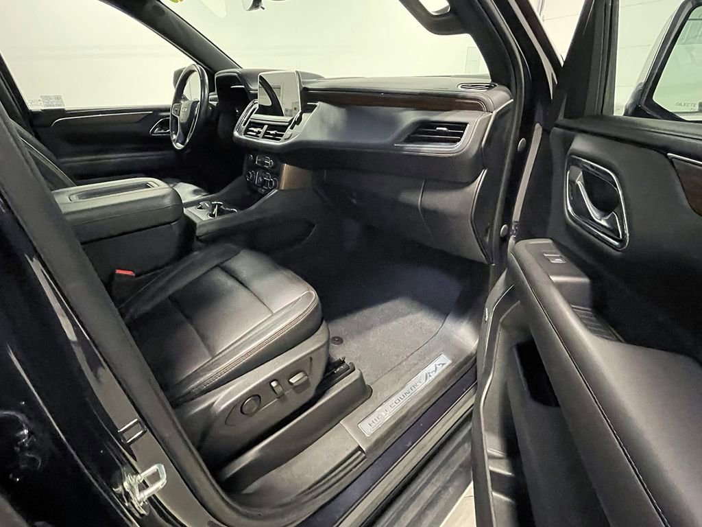 Used 2023 Dark Ash Metallic Chevrolet High Country image 25