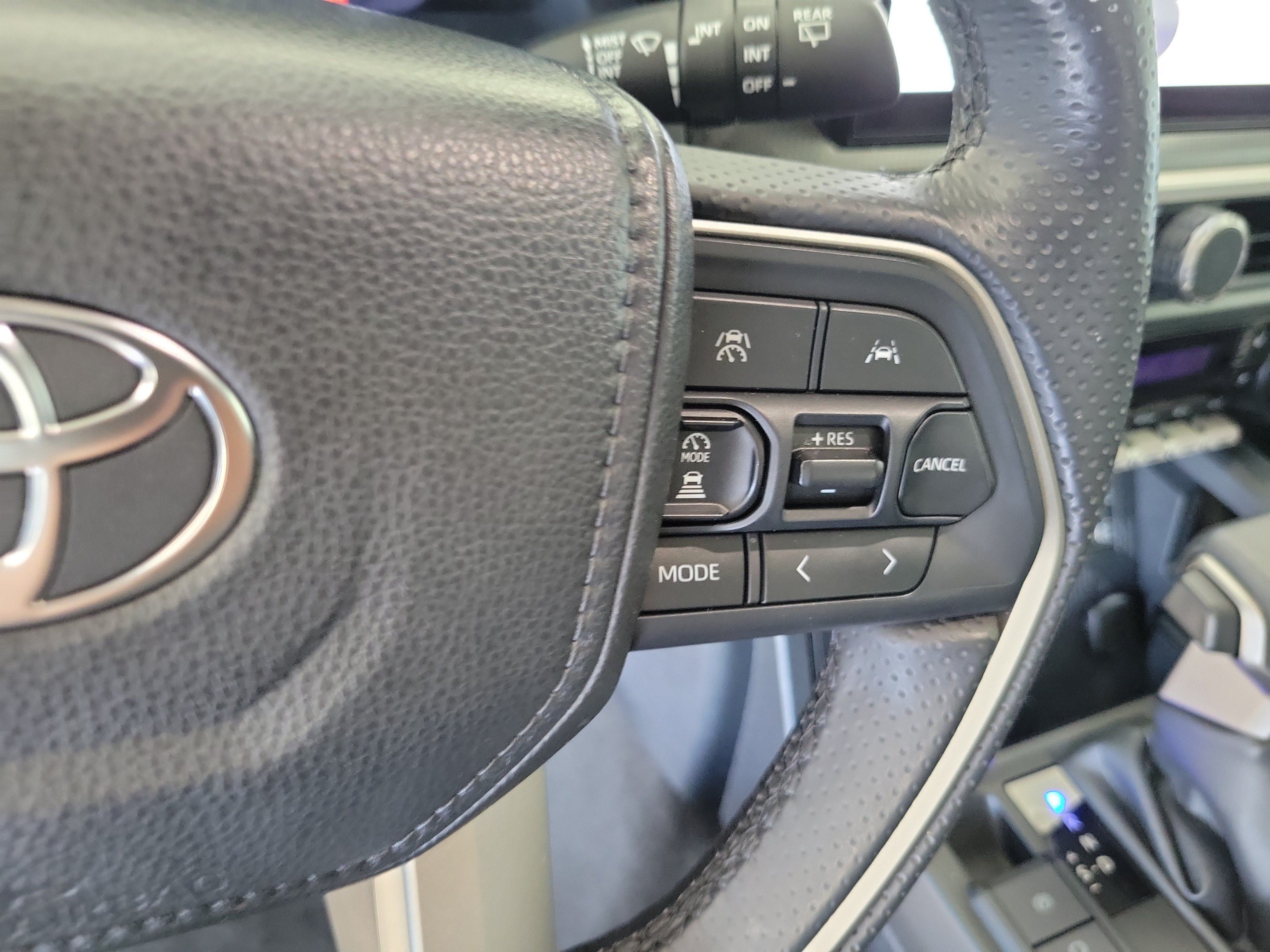 Used 2025 Supersonic Red Toyota Limited image 32