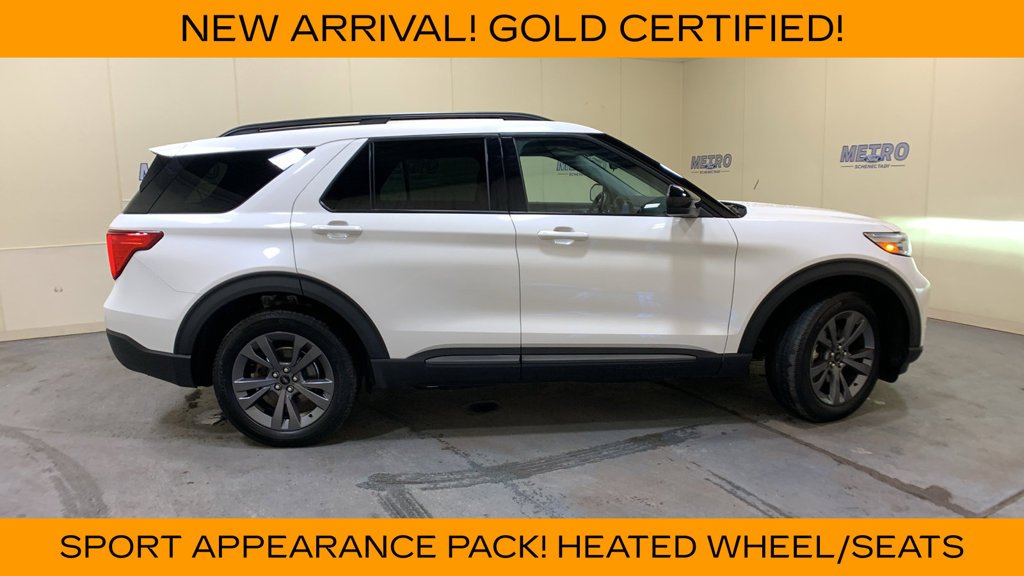 Certified Used 2023 White Metallic Ford XLT image 2