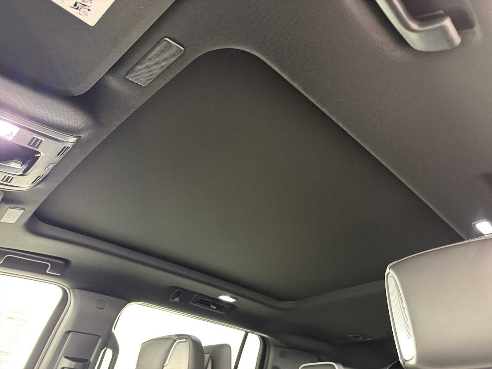 New 2026 Onyx Black GMC AT4 Ultimate image 36