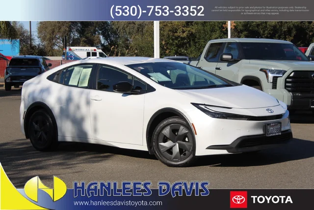 2024 Toyota Prius LE