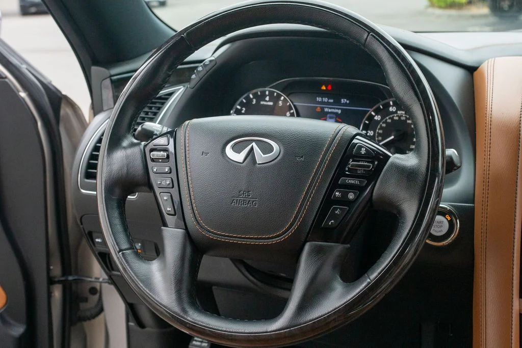 Used 2022 Champagne INFINITI 4WD Sensory image 28