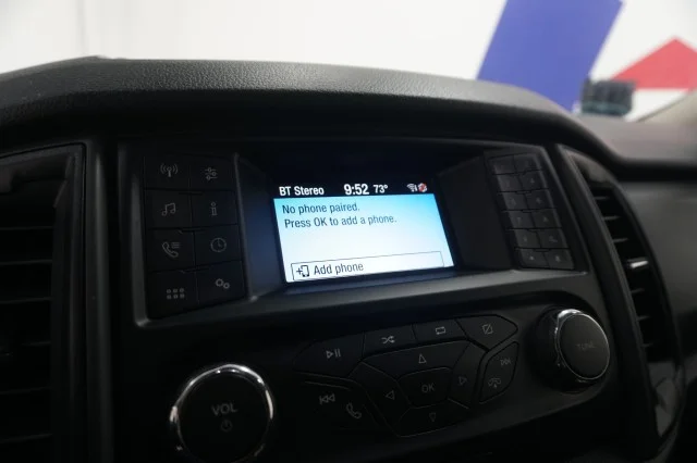Used 2019 Magnetic Metallic Ford LARIAT image 29