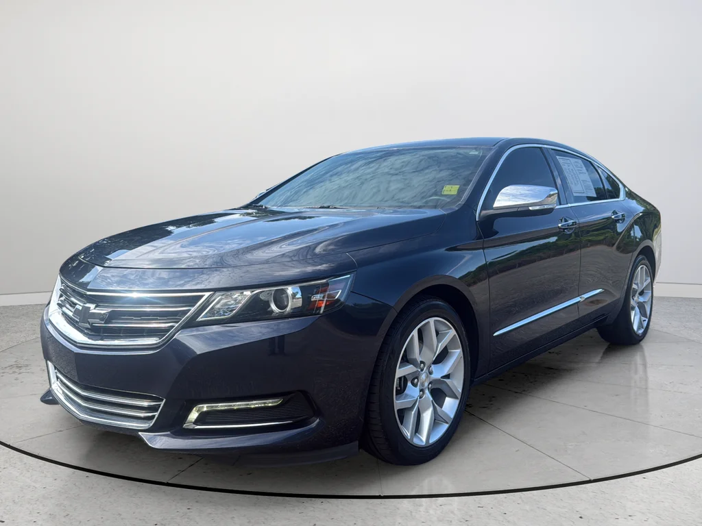 Used 2018 Blue Chevrolet Premier image 5