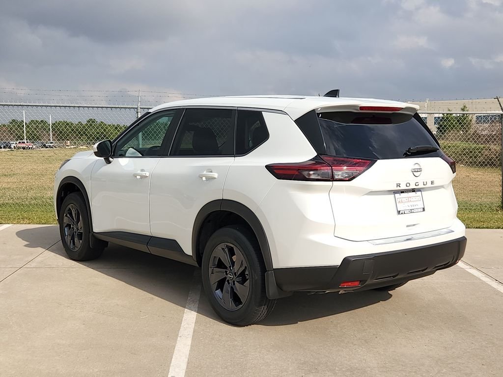 New 2026 White Nissan SV image 5