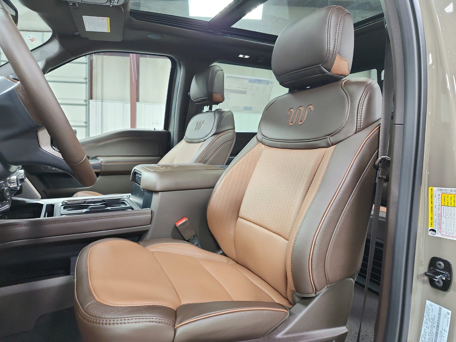 New 2027 Marsh Gray Metallic Ford F-250® King Ranch® image 19