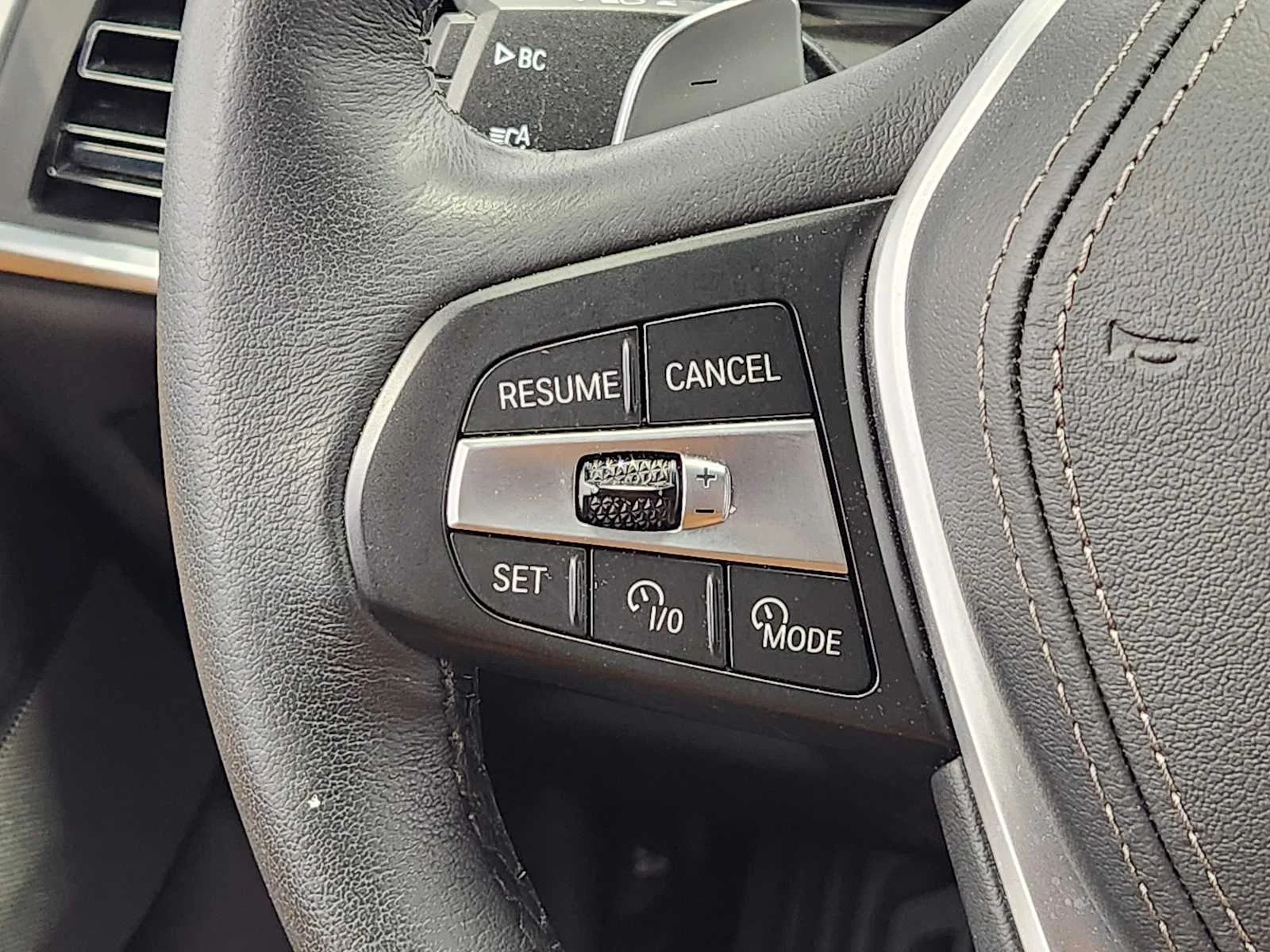 Used 2024 Blue Ridge Mountain Metallic BMW xDrive40i image 25