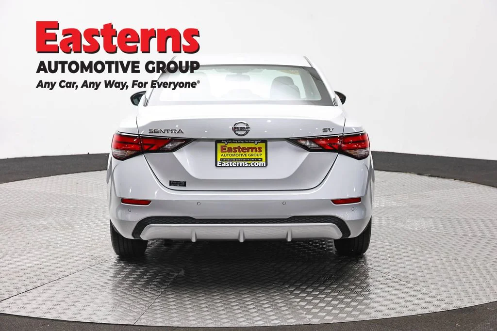 Used 2022 Silver Nissan SV image 6