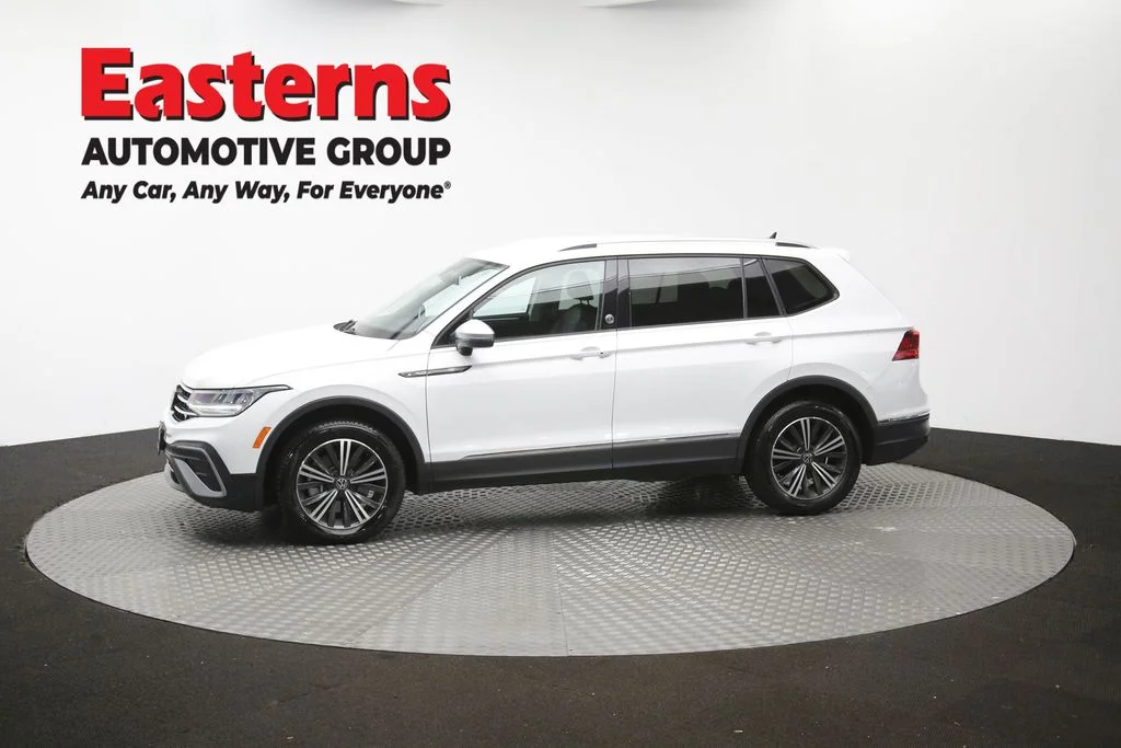 Used 2024 White Volkswagen 2.0T Wolfsburg Edition image 57