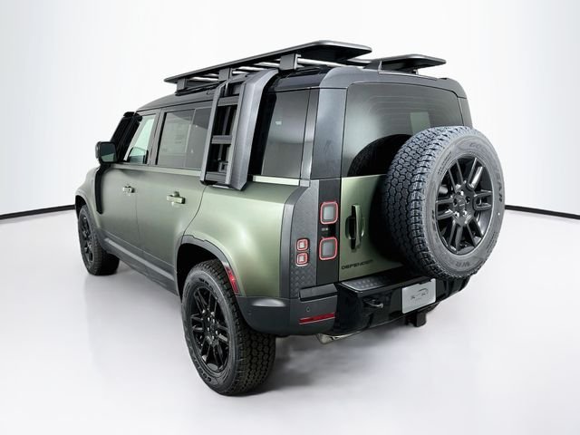 New 2026 Green Land Rover S image 7