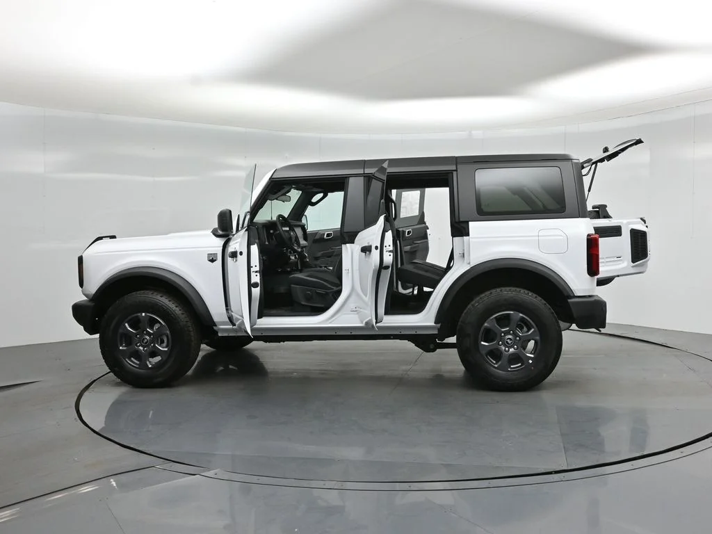 New 2026 White Ford Big Bend image 32