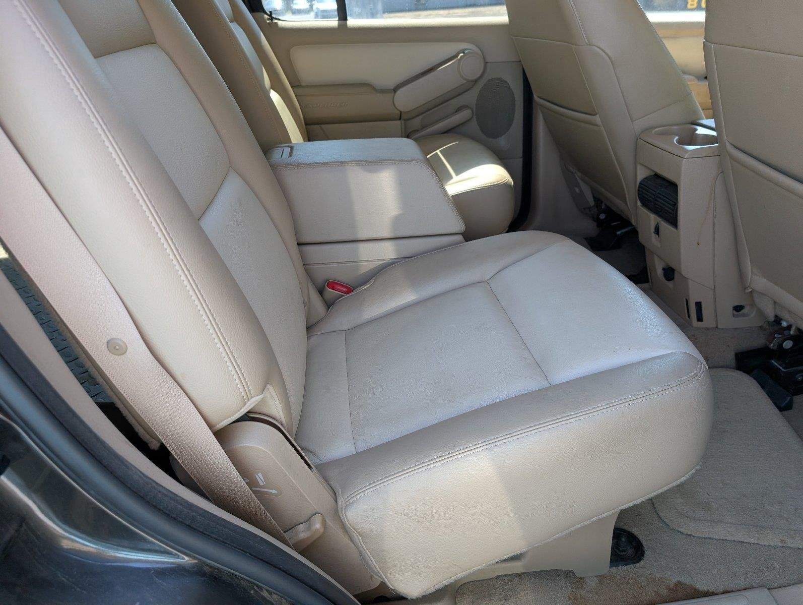 Used 2006 Mineral Grey Metallic Ford Eddie Bauer image 37