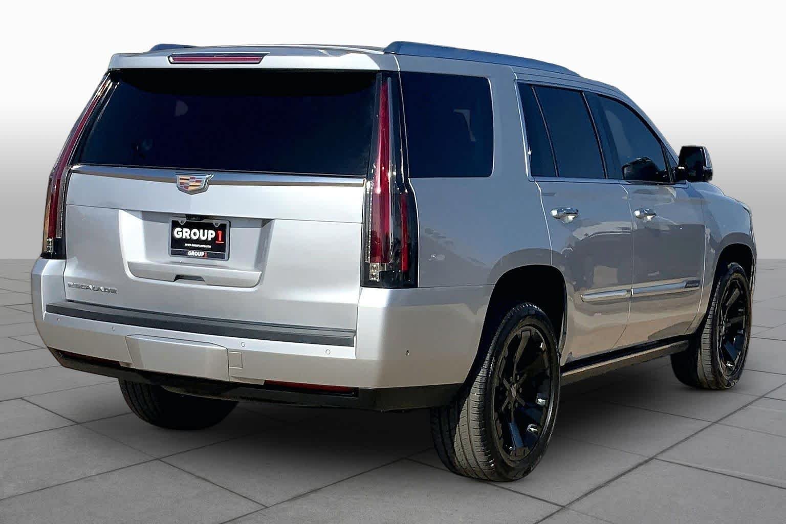 Used 2020 Radiant Silver Metallic Cadillac Premium Luxury image 13