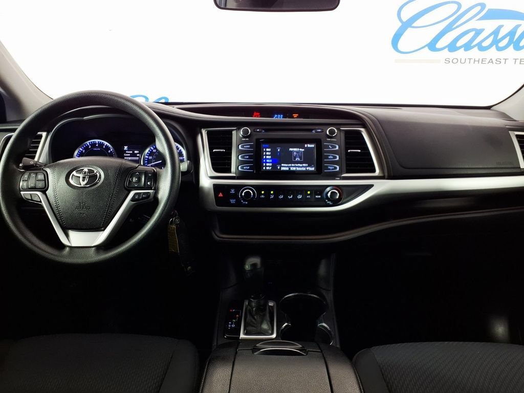 Used 2019 Predawn Gray Mi Toyota LE image 15