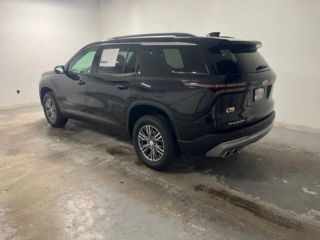 Used 2025 Mosaic Black Metallic Chevrolet LT image 6