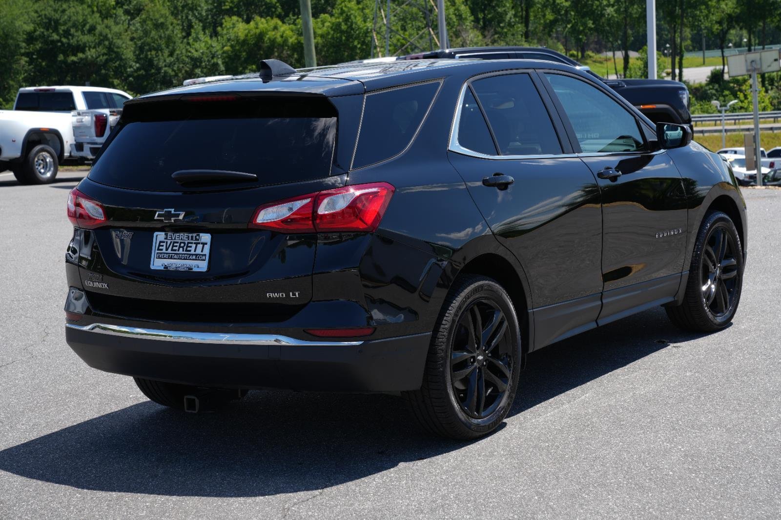 Used 2021 MOSAIC BLACK METALLIC Chevrolet LT image 7