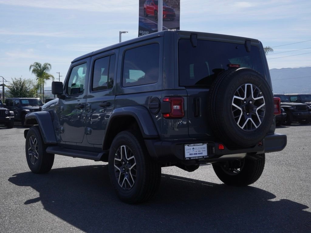 New 2026 Anvil Clear-Coat Exterior Paint Jeep Sahara image 4