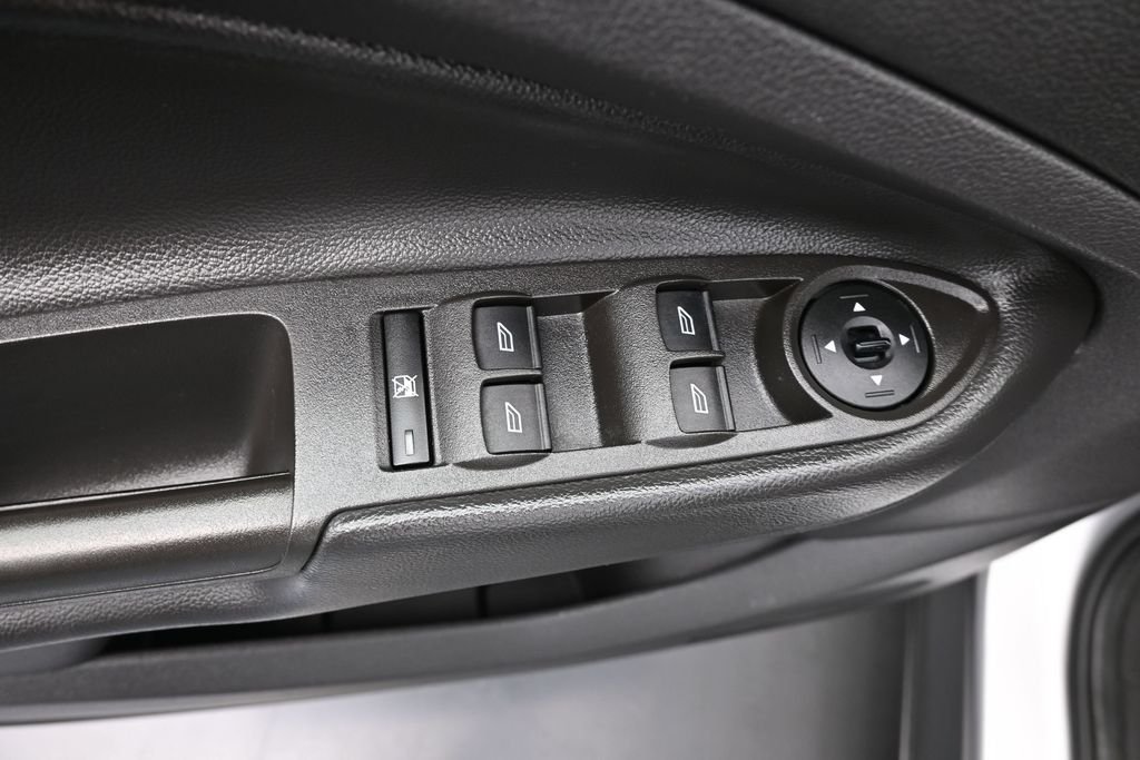 Used 2014 Silver Ford S image 13
