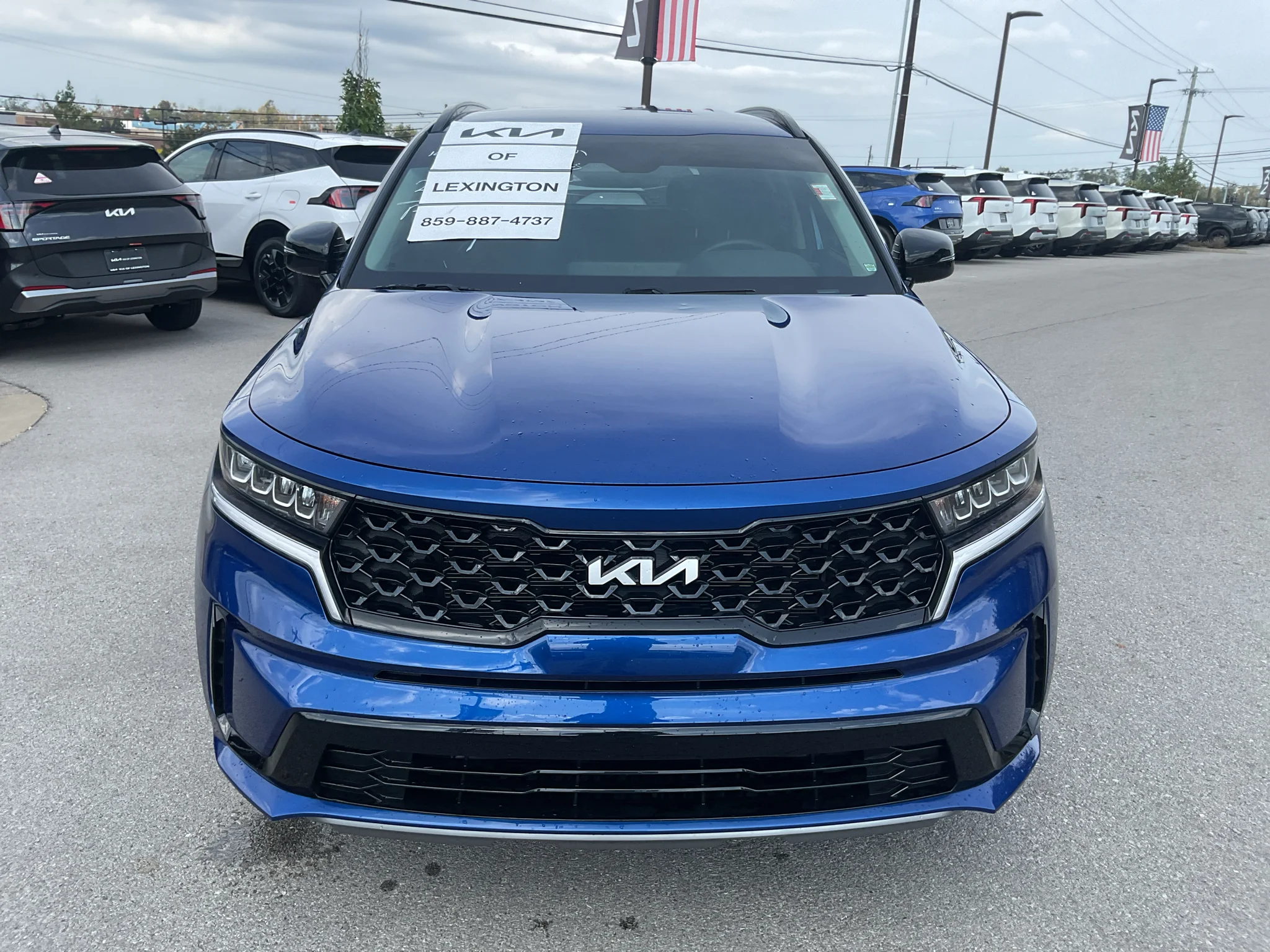 Certified Used 2022 Sapphire Blue Kia S image 3