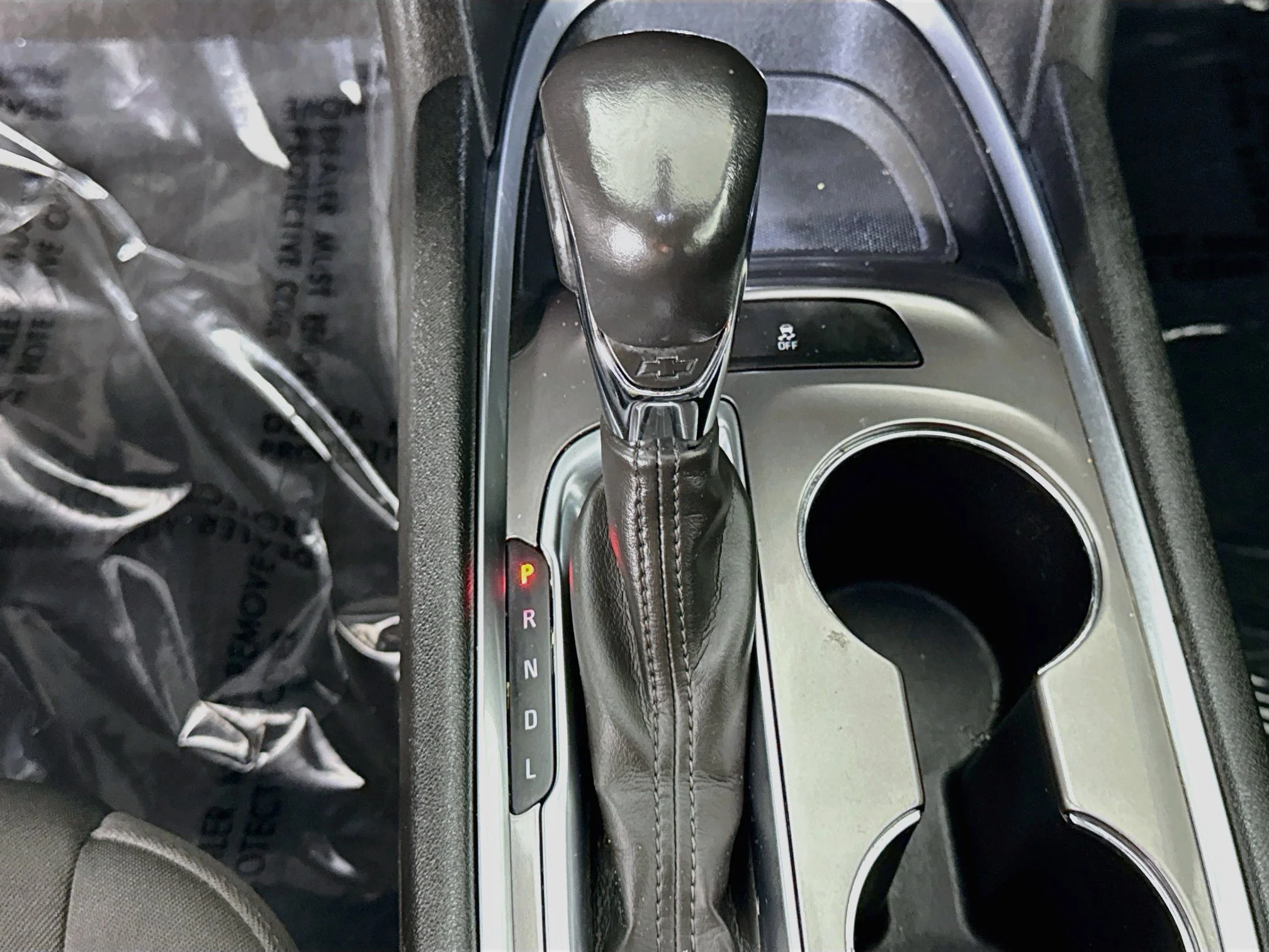 Used 2021 SUMMIT WHITE Chevrolet LT image 18