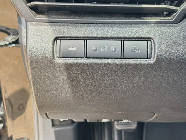Used 2025 Black Nissan 2.5 SV image 10