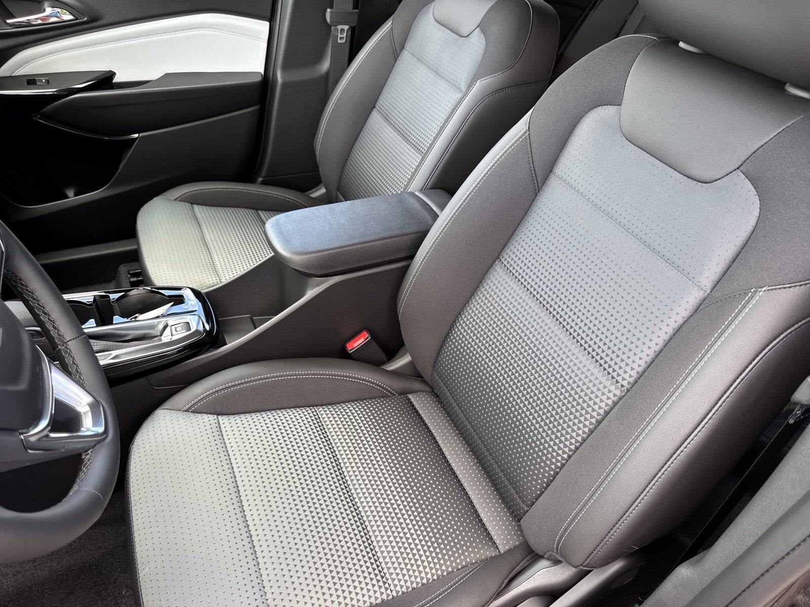 New 2026 Mosaic Black Metallic Chevrolet LT image 11