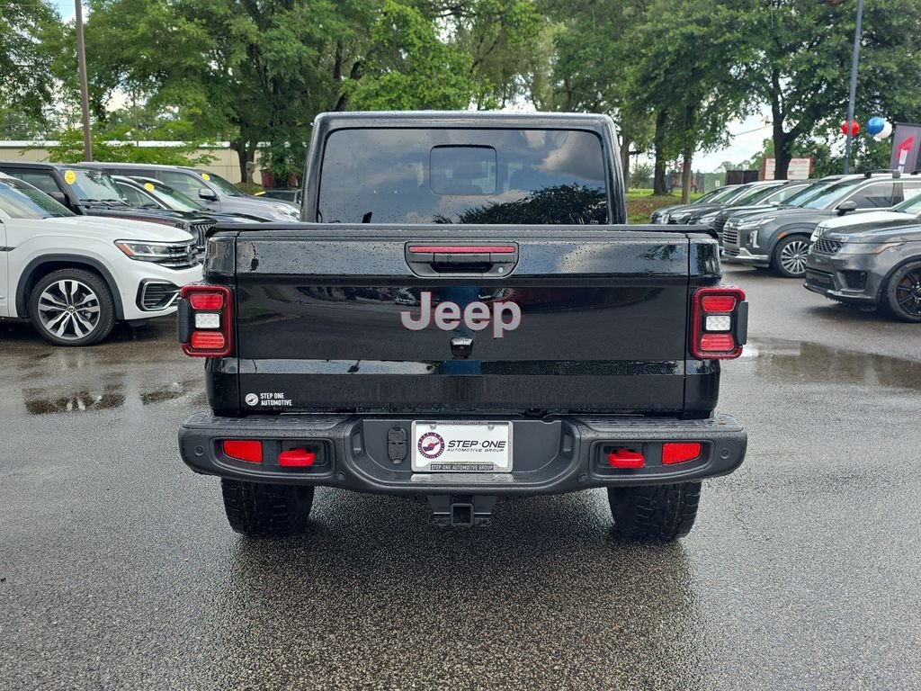 New 2026 Black Clear-Coat Exterior Paint Jeep Rubicon X image 5