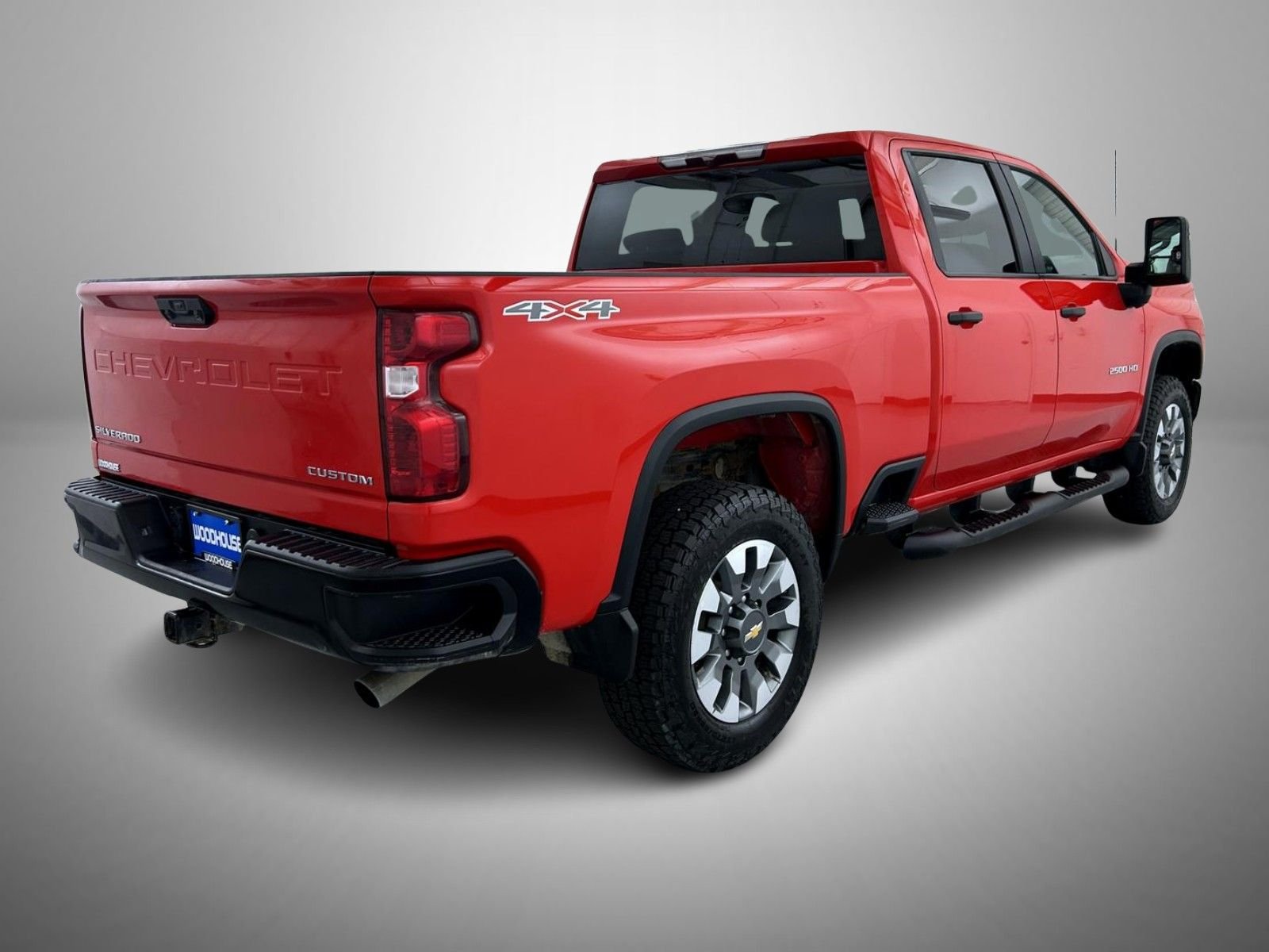 Used 2023 Red Chevrolet Custom image 5