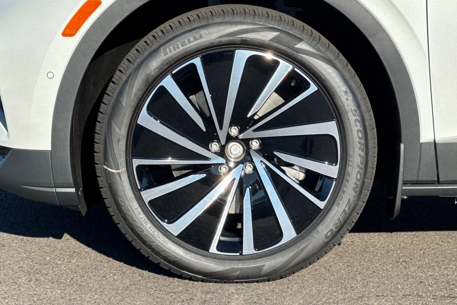 New 2026 White Volkswagen Pro image 25
