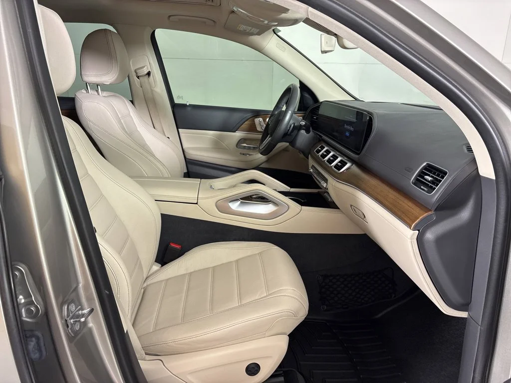 Used 2020 Silver Mercedes-Benz GLE 450 image 17