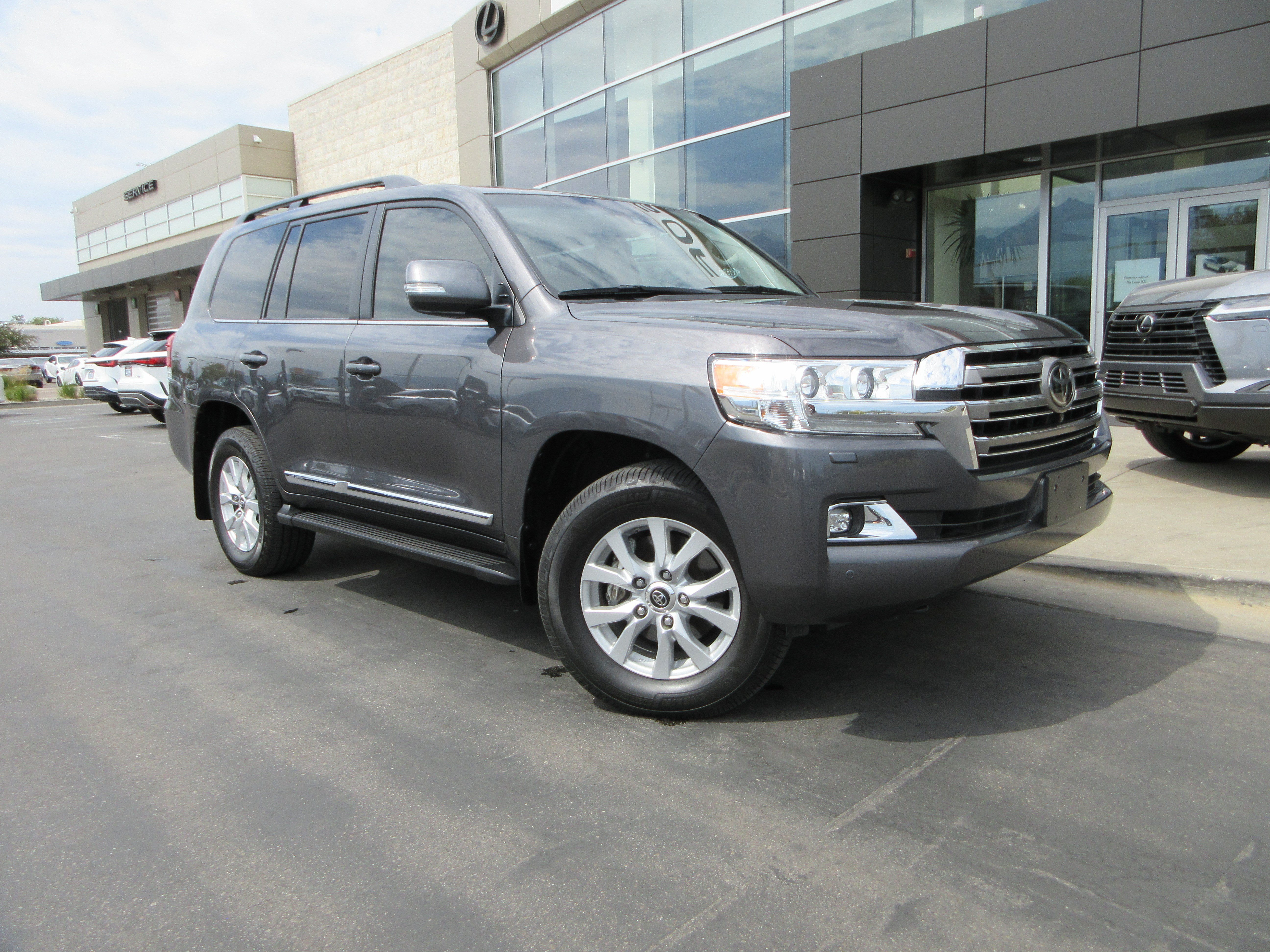 Used 2021 Magnetic Gray Metallic Toyota Base image 13