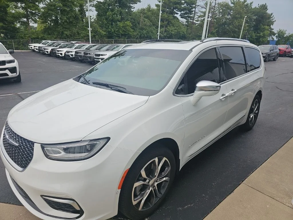 Certified Used 2024 White Chrysler Pinnacle image 2